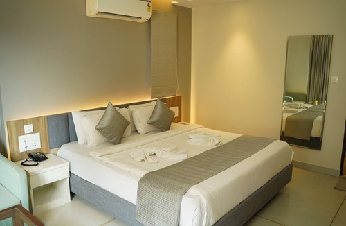 Porvorim Hotel | Hotel Devdeep