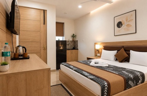 Vrindavan Hotel | Hotel Devi Ram Atithi Bhawan Near Banke Bihari Mandir