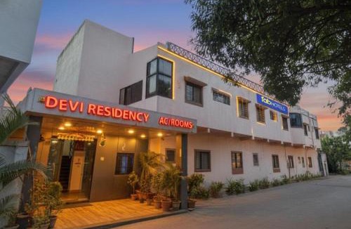 Tathawade Hotel | HOTEL DEVI Residency