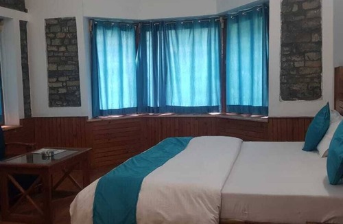 Kasol Hotel | Hotel Devlok International