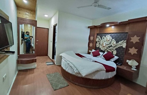 Aleo Hotel | Hotel Devlok Regency By NV Hospitality