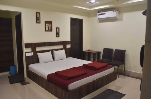 Ambikapur Hotel | Hotel Devraj