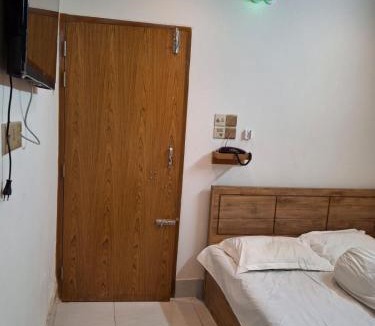 Dhanmondi Hotel | Hotel Dhanmondi