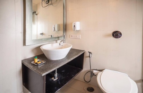 Saket Hotel | Hotel Diamond Tree