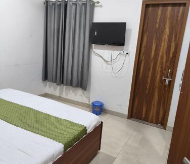 Baraula House | Hotel Diamond Villa