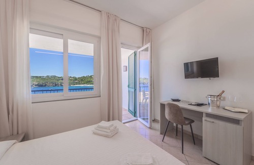 Capoliveri Hotel | Hotel Dino