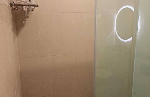 Kuvempu Nagara Hotel | Hotel Diyanvi