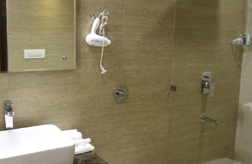 Panipat Hotel | Hotel Dolives