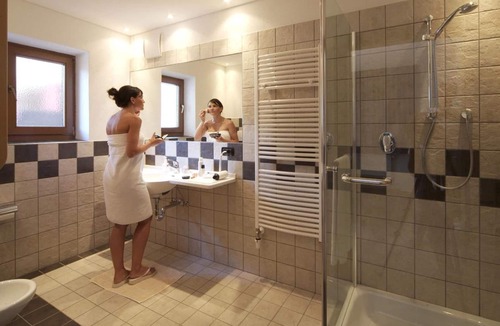 Monguelfo Hotel | Hotel Dolomiten