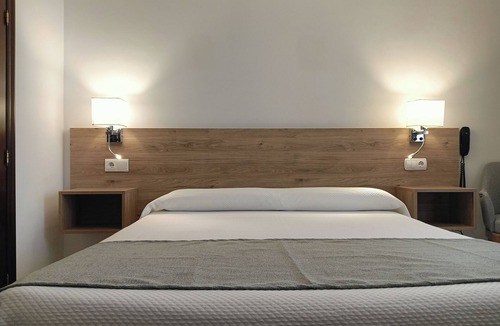La Trinidad-San Juan y Todos los Santos Hotel | Hotel Don Paula