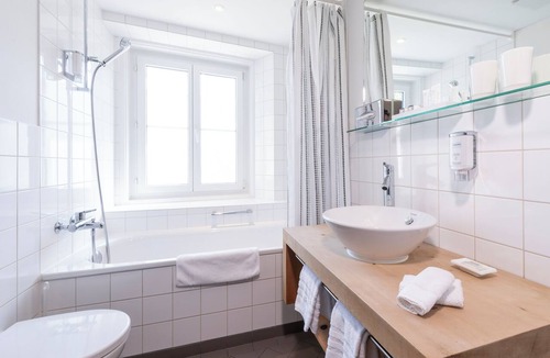Samedan Hotel | Hotel Donatz