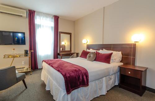 Sainte-Marie Hotel | Hotel Dorion