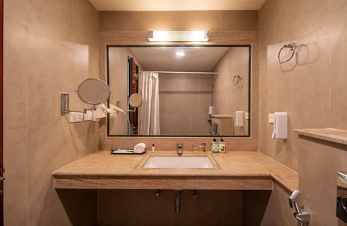 Nandyal Hotel | Hotel DR Indraaprasthaa