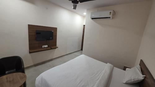 Ghaziabad Hotel | Hotel dream house 2
