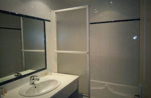 Aulnay Hotel | Hotel du Donjon