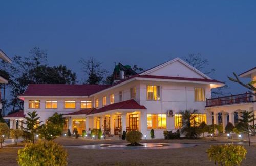 Sauraha Hotel | Hotel Earth Light, Chitwan National Park