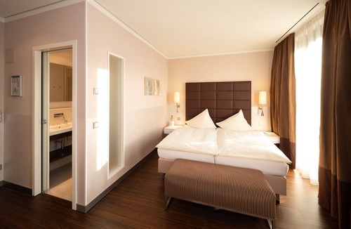 Bietigheim-Bissingen Hotel | Hotel Eberhards am Wasser