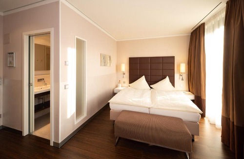 Bietigheim-Bissingen Hotel | Hotel Eberhards am Wasser
