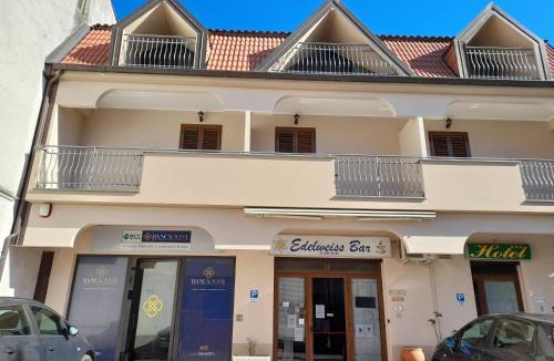 Laino Borgo Hotel | Hotel Edelweiss