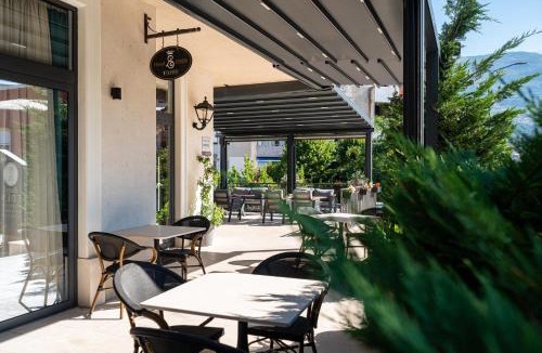 Golubovina Hotel | Hotel Eden