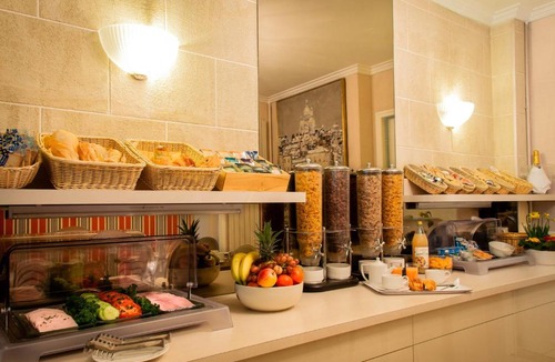 Clignancourt Hotel | Hotel Eden Montmartre