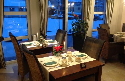 Buetgenbach Hotel | Hotel Eifelland