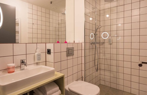 Kriegshaber Hotel | Hotel einsmehr