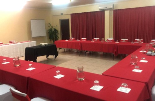 Downtown Apia Hotel | Hotel Elisa