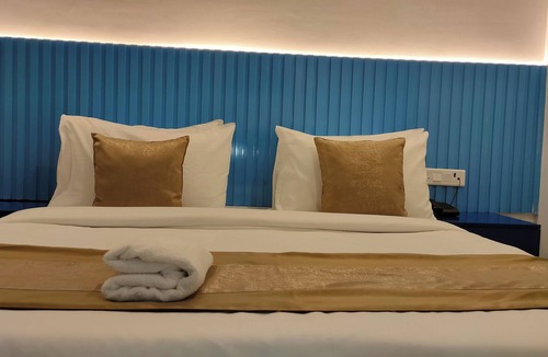 DLF Phase 5 Hotel | Hotel Elite 29 Golf Course Road