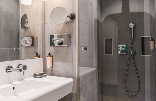 8th Arrondissement Hotel | Hotel Elysée Secret