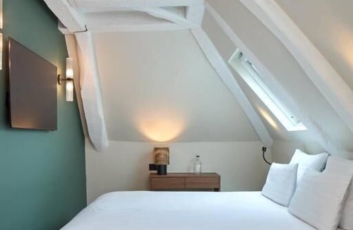 8th Arrondissement Hotel | Hotel Elysée Secret