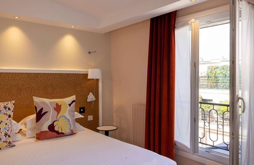 Madeleine Hotel | Hotel Elysees 8