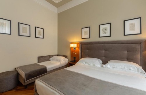 Santa Maria Novella Hotel | Hotel Embassy