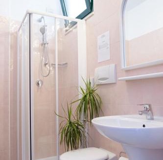 Torre Pedrera Hotel | Hotel Emilia