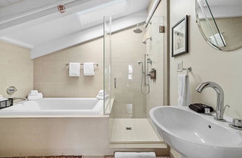 Venice Hotel | Hotel Erwin Venice Beach