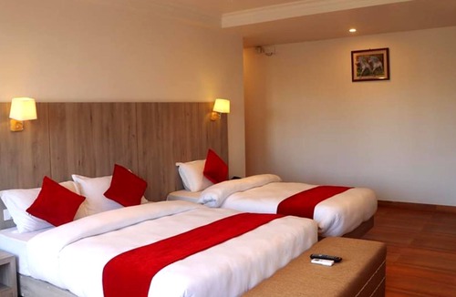 Pokhara Hotel | Hotel Eternity