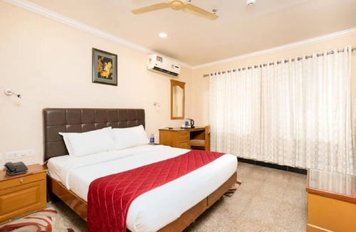 Ernakulam South Hotel | Hotel Excellency
