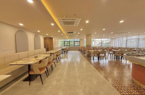 Kozhikode Hotel | Hotel Explora Calicut by Nova