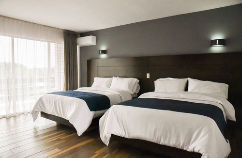 Zona Expo Hotel | Hotel Expo Plaza Business and Family Guadalajara