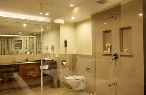 Alkapuri Hotel | Hotel Express Residency