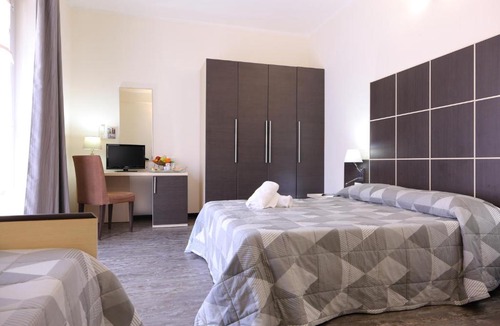 Chiavari Hotel | Hotel Ferrari