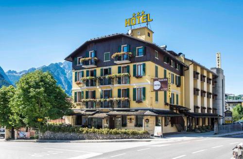 Calalzo di Cadore Hotel | Hotel Ferrovia