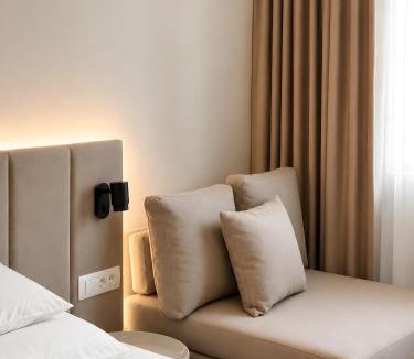 Maini Hotel | Hotel Fineso