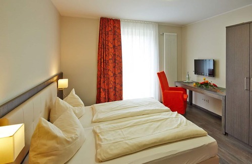 Much Hotel | Hotel FIT