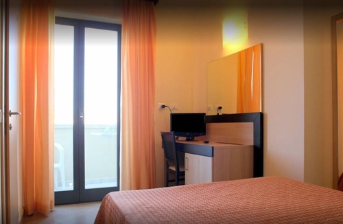 Marina di Bibbona Hotel | Hotel Flora