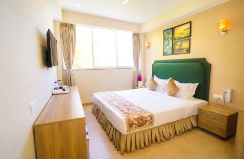 Male Hotel | Hotel Flora