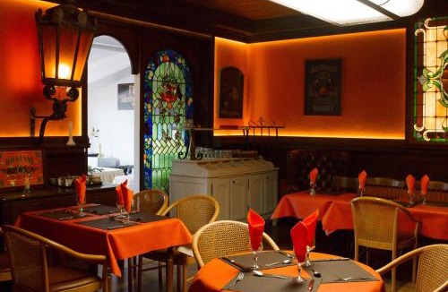 Anost Hotel | Hotel Fortin