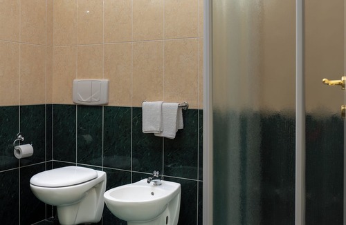 Lanzo d'Intelvi Hotel | Hotel Funicolare