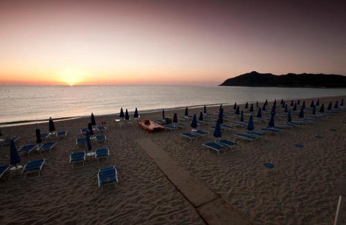 Cala Sinzias Resort | Hotel Garden Beach
