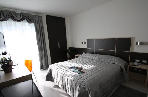 Torbole sul Garda Hotel | Hotel Garnì Corallo